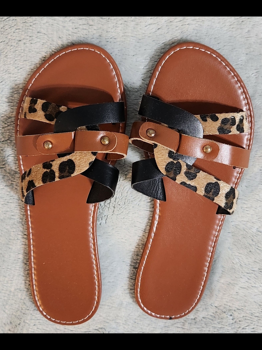 Women's Leopard Print & Black Slide Sandals - Brown